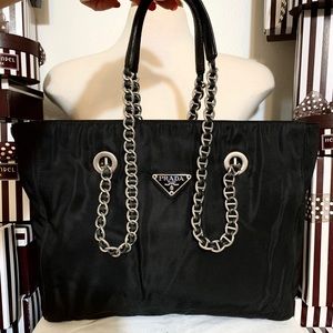 AUTHENTIC PRADA🌟🌸VINTAGE TESSUTO CHAIN BAG! 🌟
